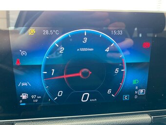 Mercedes - Benz B 200d 110kW AMG Line AT/8 - 12