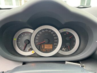 Toyota RAV4 2.2 D-4D 180 X+ - 12