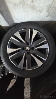 Peugeot 2008 1.6 BLUE HDI - 12