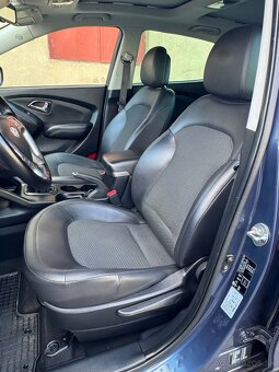 Hyundai iX35 1.7 CRDI - 12