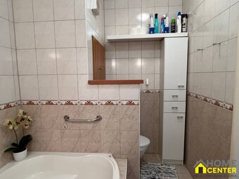 Na predaj útulný 3 izbový byt, Vnútorná Okružná, Komárno - 12