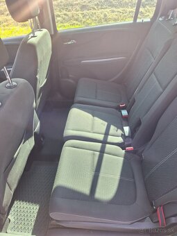 Oprl Zafira tourer 1.4, 103 kw, benzin + plyn, 7 miestny - 12