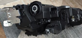 Škoda Superb 4 IV predne ľavé svetlo Matrix led 3P1 - 12