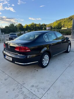 Volkswagen Passat B7 Sedan 1.6 TDI 77 kW – 2011 - 12