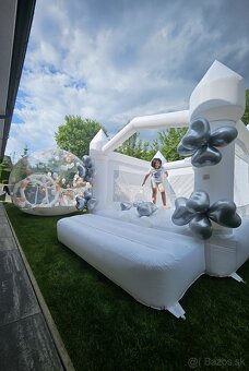 Skákací Hrad na prenájom BIELY ZÁMOK - 12