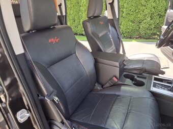 Dodge Nitro R/T 2.8.CRD - 12