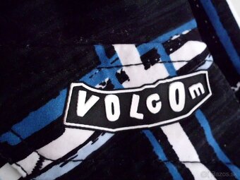 Volcom Genuine pánske plavky-kraťasy  M - 12