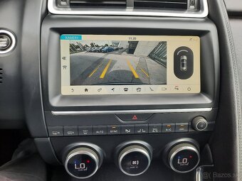 Jaguar E-Pace S AWD 2.0 D 110kW / 150 PS AT/9 4x4 - 12