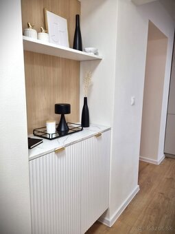 Krásny dizajnový 2,5 izbový byt v centre mesta - 12