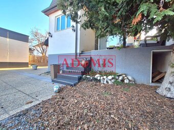 ADOMIS - Predáme 6izbový rodinný dom - bazén,garáž 700m2, Mo - 12