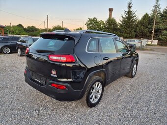 Jeep cherokee - 12