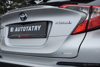 Toyota C-HR 1.8 Hybrid - slovenské auto - 12