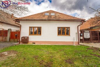 NÁMESTIE ANDREJA HLINKU - 120m2 dvojdom s 3 samostatnými vst - 12