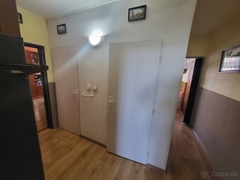 Predaj 3-izboveho bytu v Snine. - 12