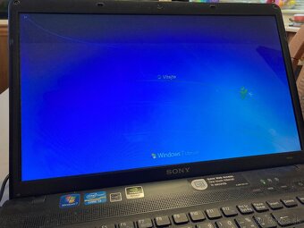 Sony Vaio i3 8GB 640GB - 12