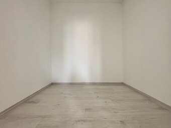 JESENNÁ AKCIA – ZĽAVA 25 000 € - 12