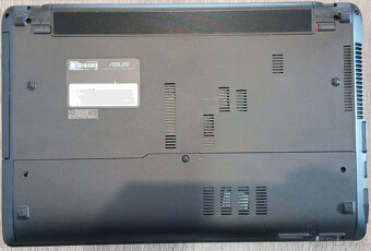 ASUS X54C - 12