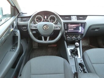 Škoda Octavia Combi 2.0 TDI Elegance/Style 4x4 - 12
