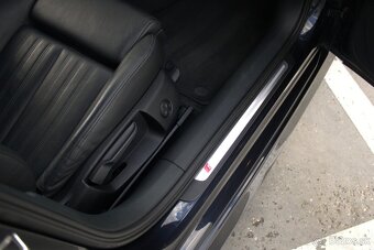 Audi A6 Avant 3.0 TDI S-line 218k AT7 Automat - 12