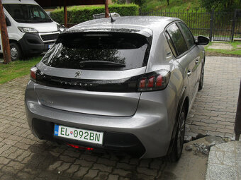 Peugeot e-208 50 kWh Style - Elektrický rv. 2023 - 12