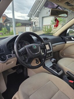 Škoda Octavia 1.6TDI DSG - 12