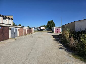 Radová GARÁŽ (16 m²) / Bardejovská - Michalovská ul. / Teras - 12