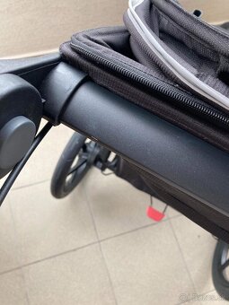 Thule urban glide 2 - 12