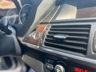 BMW X5 xDrive30d - 12