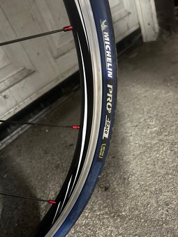 Predám cestný bicykel Cannondale - 12