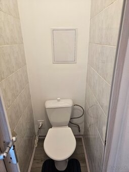 Predám 3-i byt v BA na začiatku Karlovej Vsi - 12