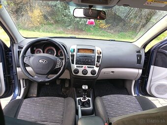 Kia ceed sw 1.6 CRDi - 12