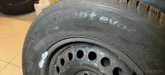 Zimné Hankook Winter icept EVO 2 215/70/16 100T - 12