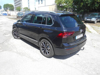 VW TIGUAN 1,5TSI  DSG 110 KW R.V.2020 - 12