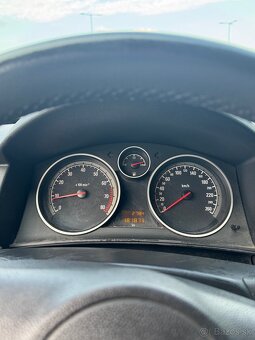 Opel Astra 1.8 (103KW) benzín Nová STK/EK - 12