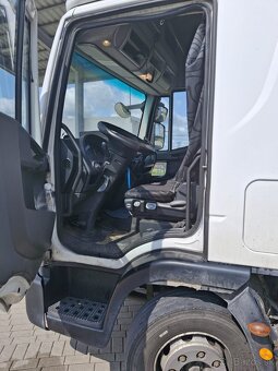 Iveco EUROCARGO 120EL22 2015 valník s plachtou + čelo - 12