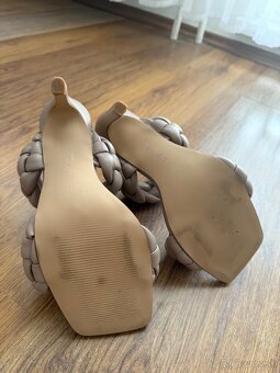 Steve Madden šľapky na opätku (veľ. 39) - 12