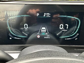 KIA SPORTAGE 4 1.6 T-GDI 110KW Automat - 12