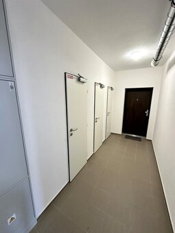 Zariadený 2 izbový byt 54 m2 novostavba Galanta 620 € s ener - 12