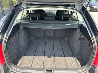 Škoda Octavia Combi 1.9 TDI PD Elegance 2009 264000km - 12