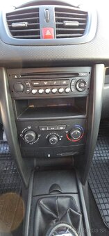 Peugeot 207 1.4 - 12