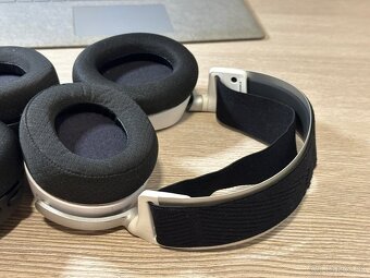 Steelseries Arctis Pro - 12