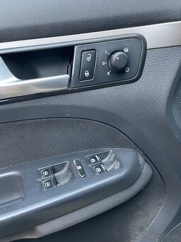 VW touran 2008, Automat, 7 miestne - 12