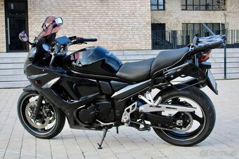 Suzuki GSX1250FA - 12