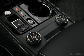VW Touareg 3.0TDI 170kW Elegance Tažné Webasto ACC IQ ZÁRUKA - 12
