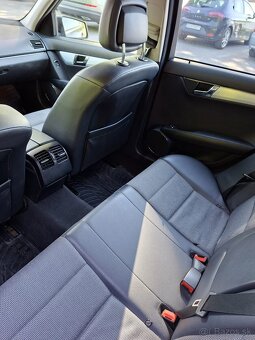 Mercedes Benz C 250 CDI - 12