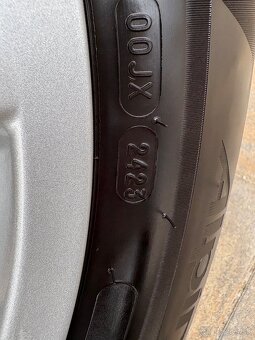 ZIMNÁ SADA 5x112 R17 + ZIMNÉ PNEU MICHELIN 215/65 R17 - 12