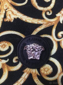 NOVÉ VERSACE young medusa original tricko S/Mo - 12