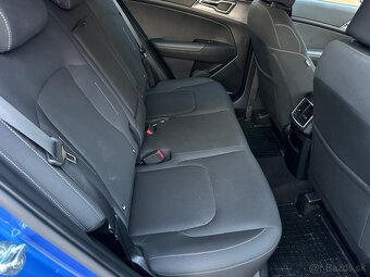 Kia Sportage - 12