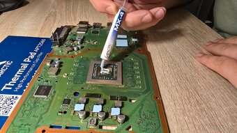 Playstation 4 (PS4) Slim 1 TB_JAILBREAK_GOLDHEN_FW 11.00 - 12