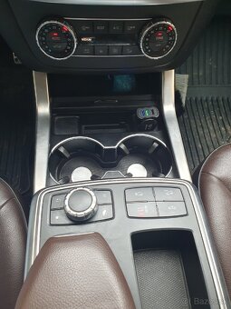 Mercedes Benz ML 350 - 12